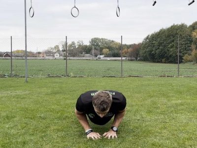 Diamond pushups